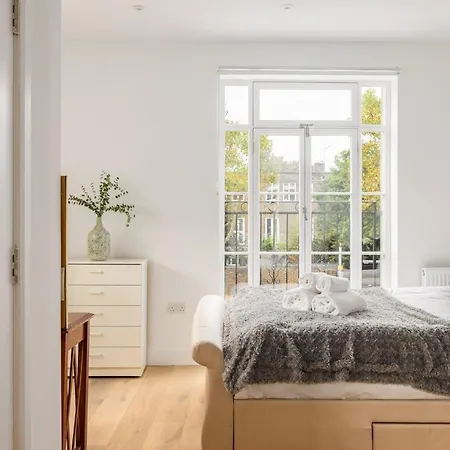 Kensington High Street Apartments Лондон Экстерьер фото