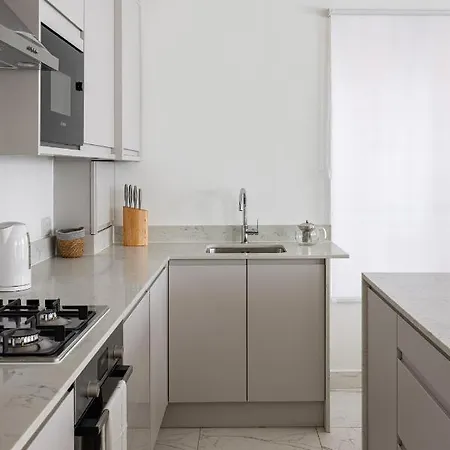 Kensington High Street Apartments Лондон Экстерьер фото