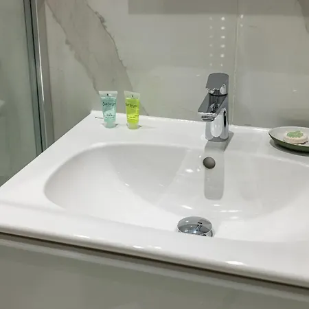Kensington High Street Apartments Лондон Экстерьер фото