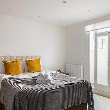 Kensington High Street Apartments Лондон Экстерьер фото